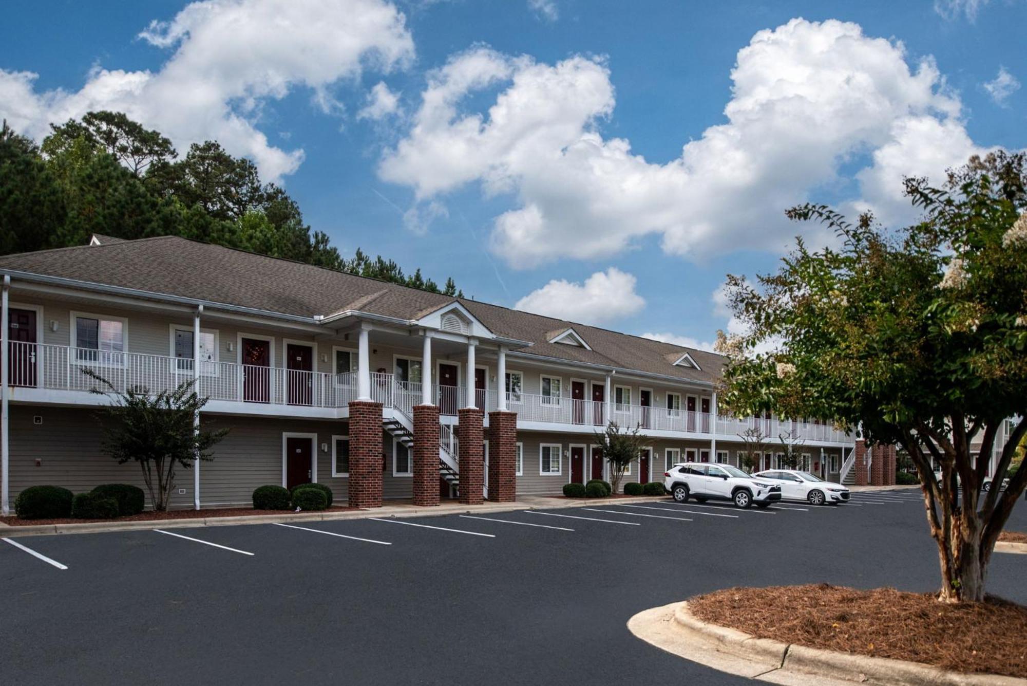 Affordable Suites Wilson Exterior photo