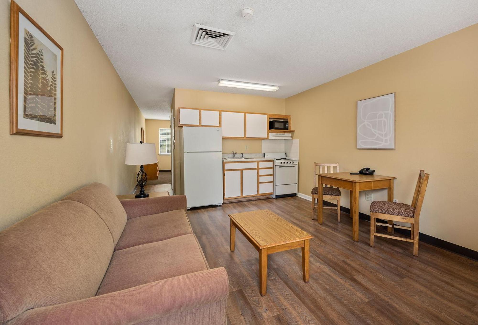 Affordable Suites Wilson Exterior photo